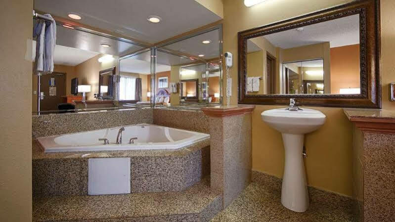 Red Roof Inn Morton Grove Екстер'єр фото
