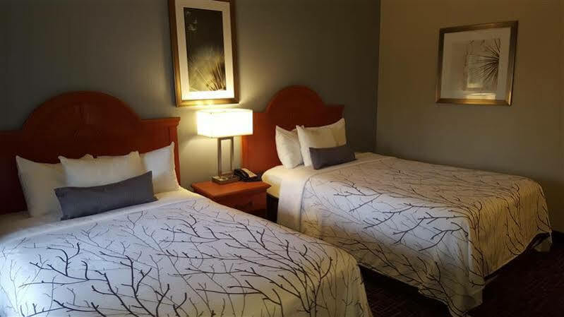 Red Roof Inn Morton Grove Екстер'єр фото